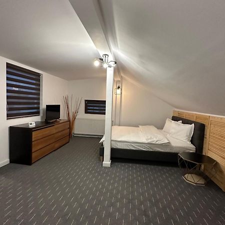 Conta Apartments Craiova Esterno foto